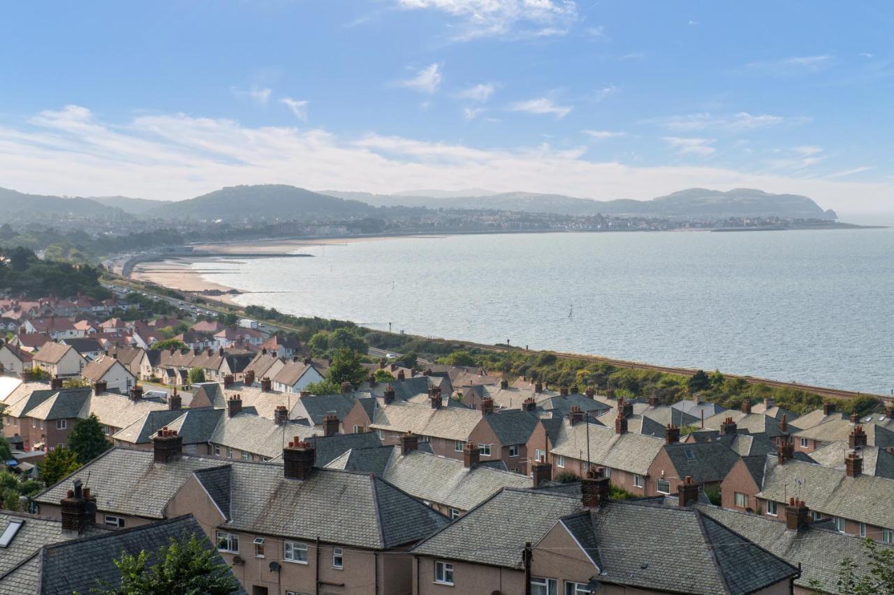 Vila Windy Ridge Terrace With Beautiful Sea Views, North Wales Coast Old Colwyn Exteriér fotografie