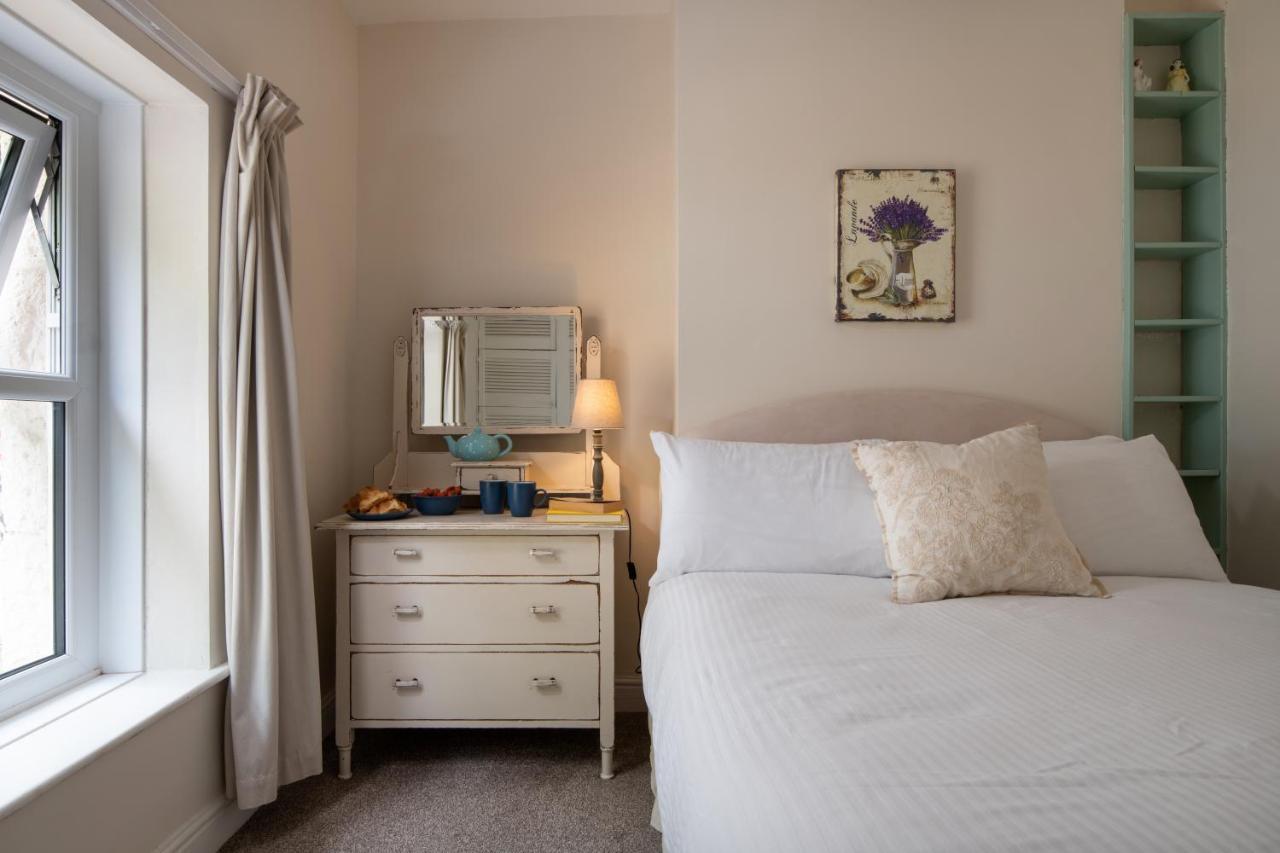 Vila Windy Ridge Terrace With Beautiful Sea Views, North Wales Coast Old Colwyn Exteriér fotografie